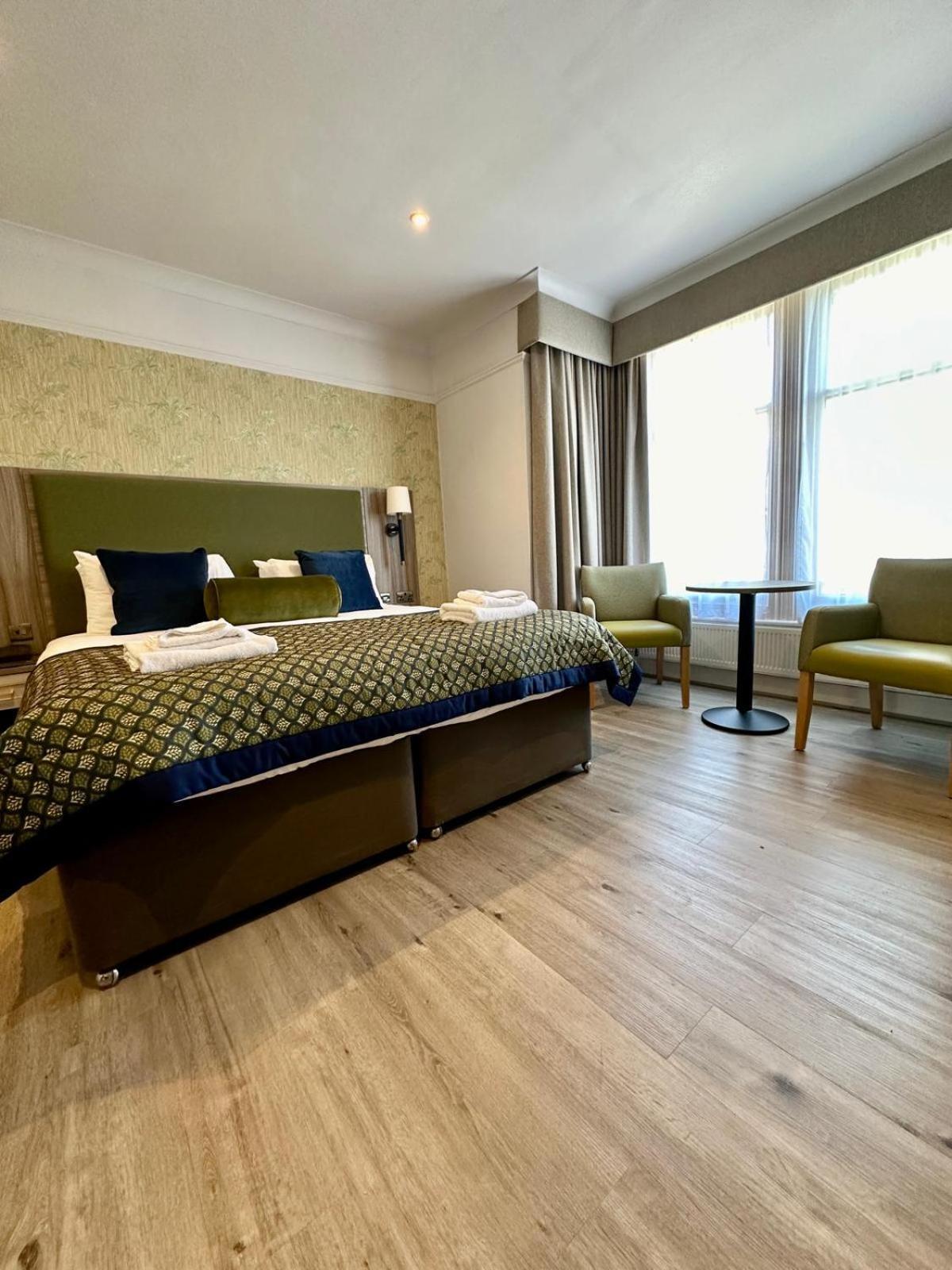 Hotel Coco Felixstowe Kültér fotó