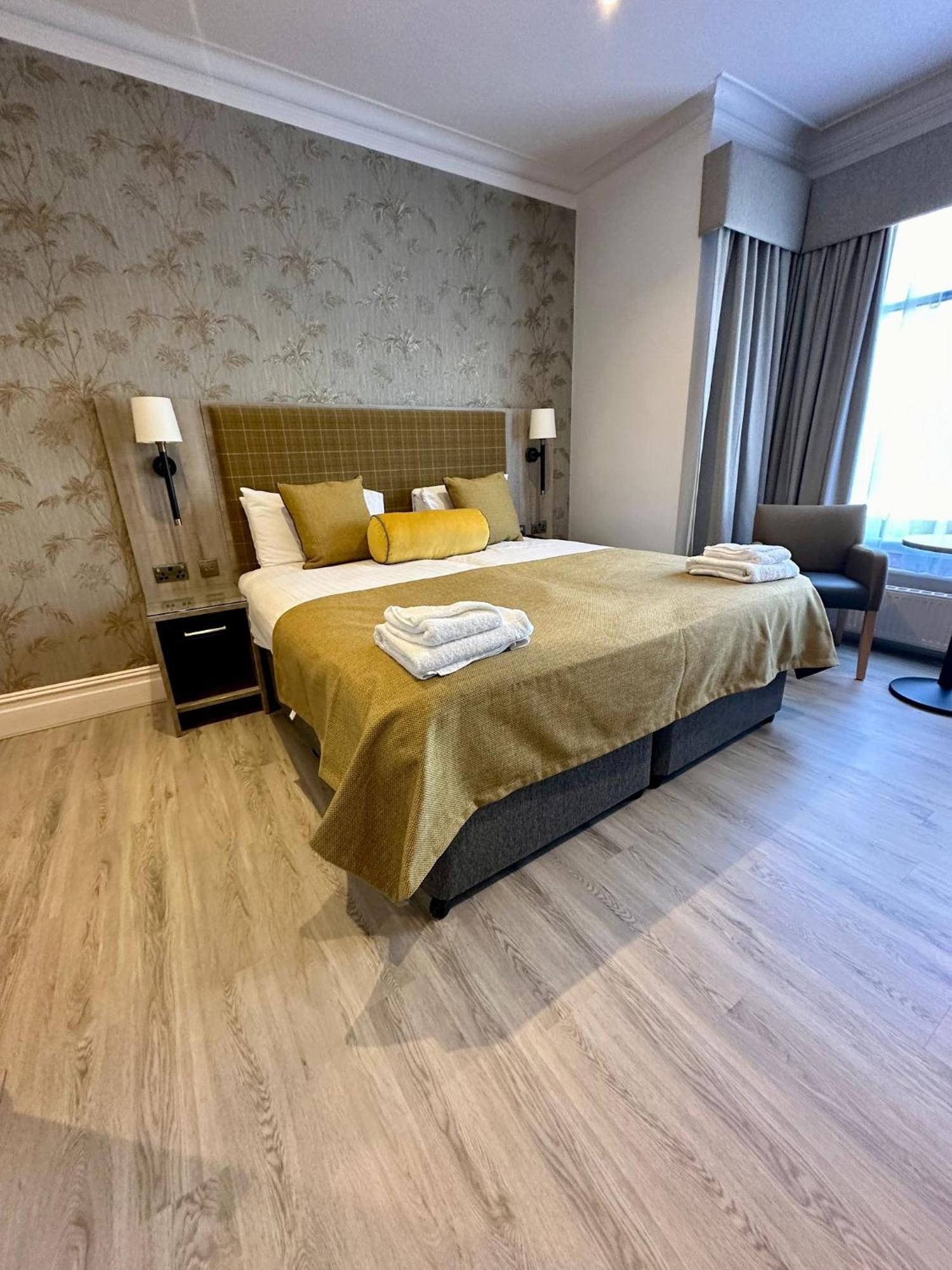Hotel Coco Felixstowe Kültér fotó